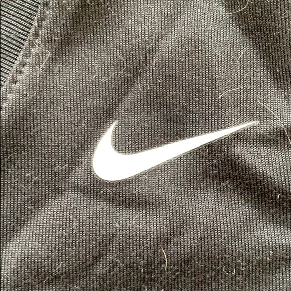 BRAND NEW Nike dry fit - Picture 2 of 4
